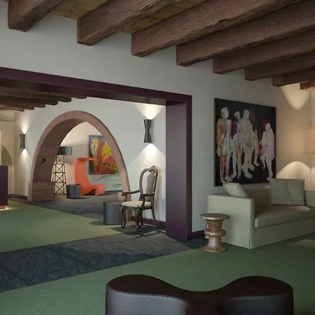 Castanheiro Boutique 4* פונשל